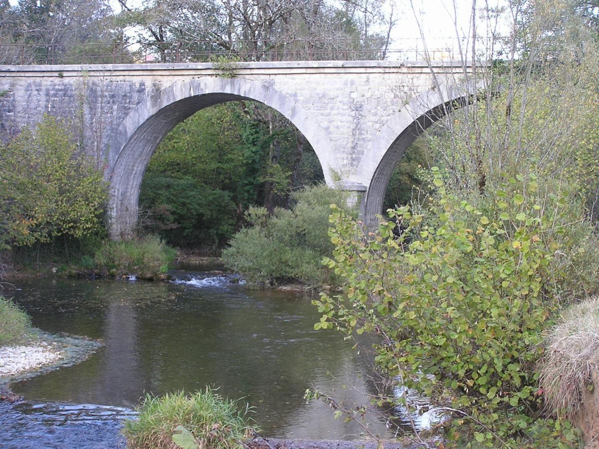 Gite De L'Ancheronne 12 Couchages Spa Lavans-sur-Valouse エクステリア 写真