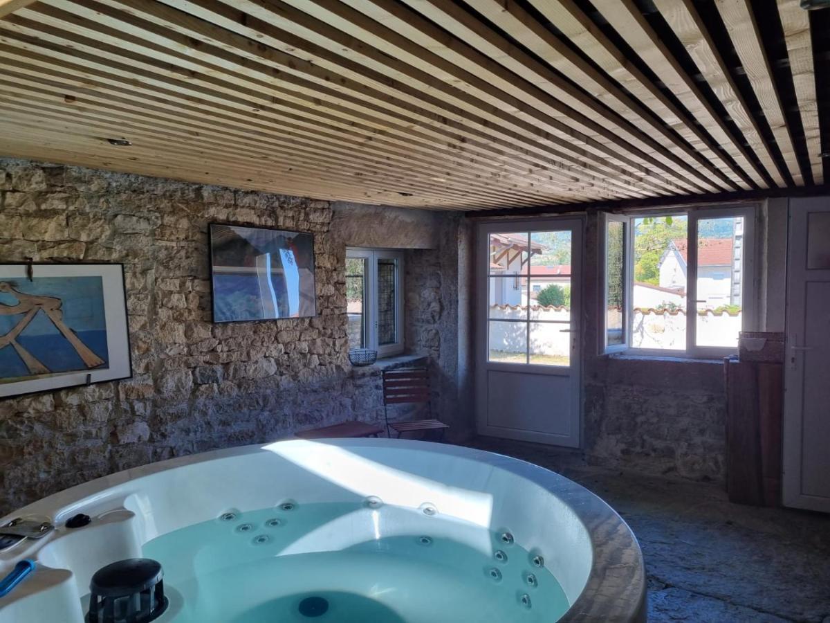 Gite De L'Ancheronne 12 Couchages Spa Lavans-sur-Valouse エクステリア 写真